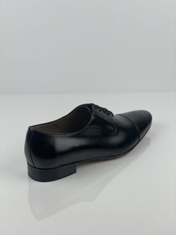 Black Men's Laceup with Brogue Captoe - Image 2