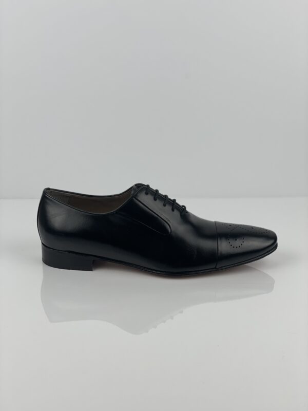 Black Men's Laceup with Brogue Captoe - Image 6